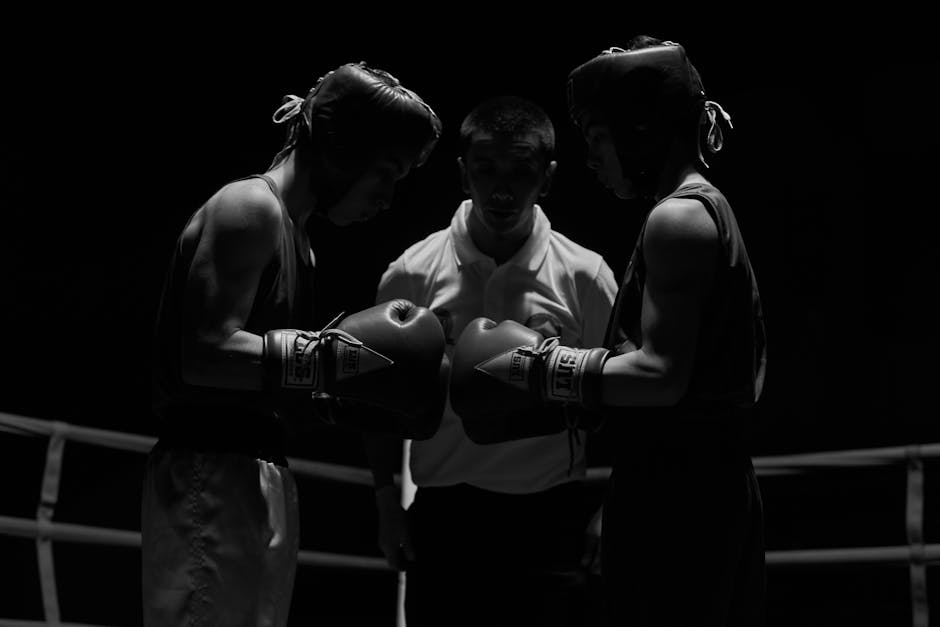 Mike Tyson and Floyd Mayweather Jr. Agree to Exhibition Boxing Match in Early 2026