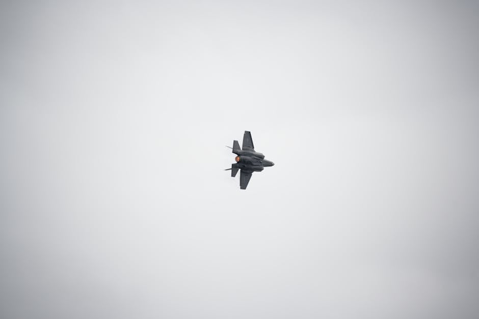 US Military Strike Kills 11 in Caribbean Boat; Venezuela Vows to Crack Down on Drug Trafficking